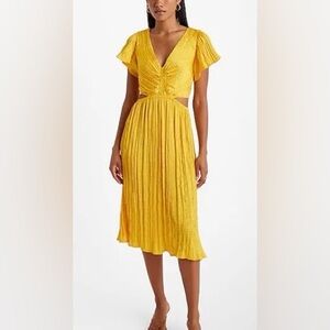 $108 NWOT Express Satin V-Neck Flutter Sleeve Pleated Cutout Midi Dress merigold